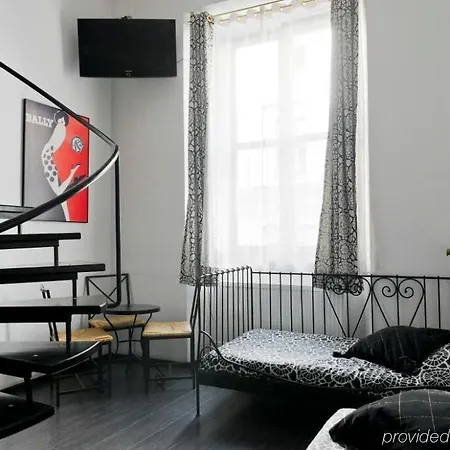 Pergamin Hotel apartamentowy 3*