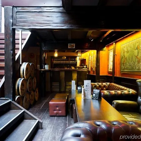 Pergamin Hotel apartamentowy 3*