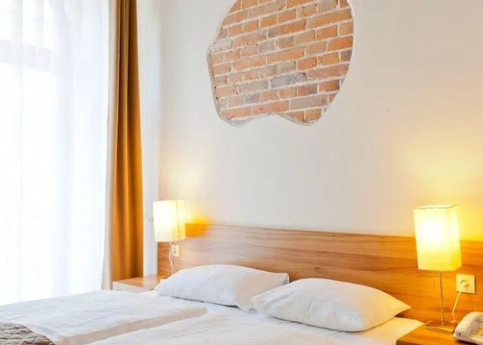 Pergamin Aparthotel 3*