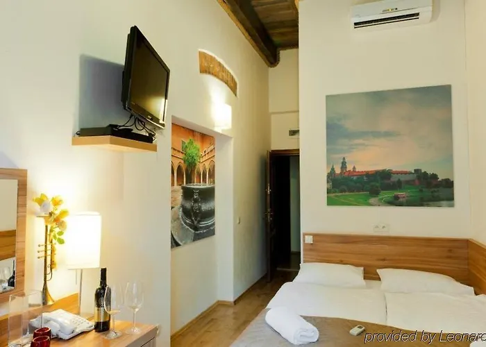 Aparthotel Pergamin 3*