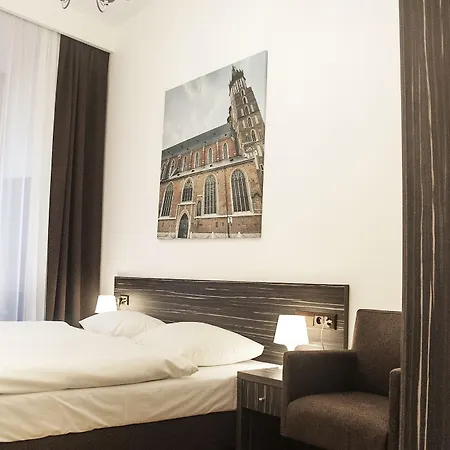Pergamin Aparthotel 3*