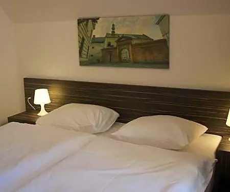 Aparthotel Pergamin 3*
