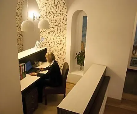 Pergamin Aparthotel Krakau