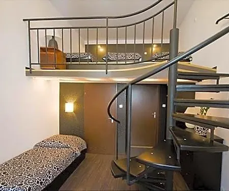 Pergamin 3*