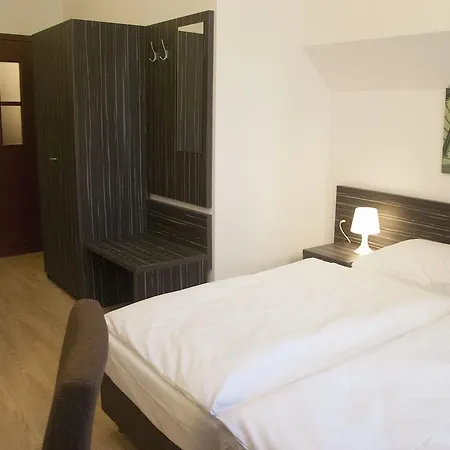 Pergamin 3*