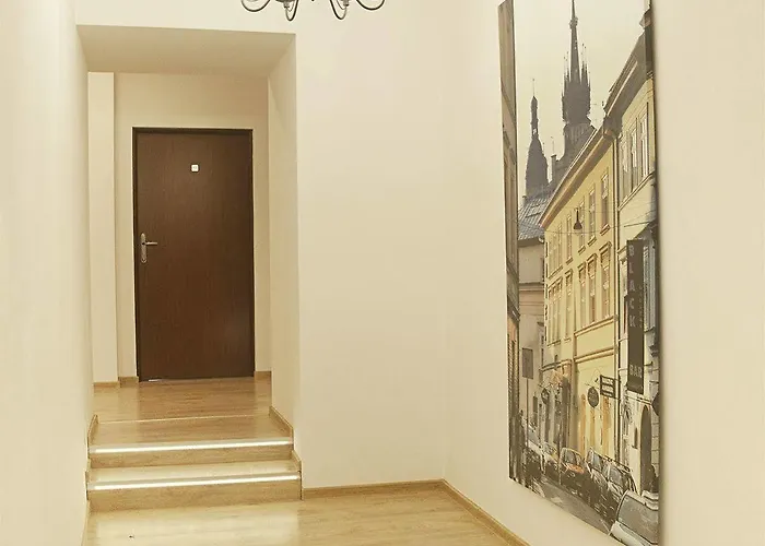 Pergamin アパートホテル