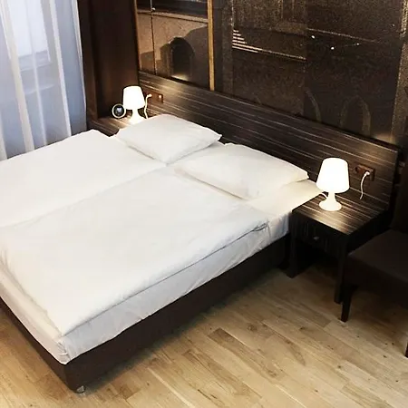 Pergamin מלון דירות קרקוב