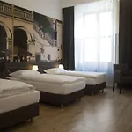 Pergamin Apartahotel